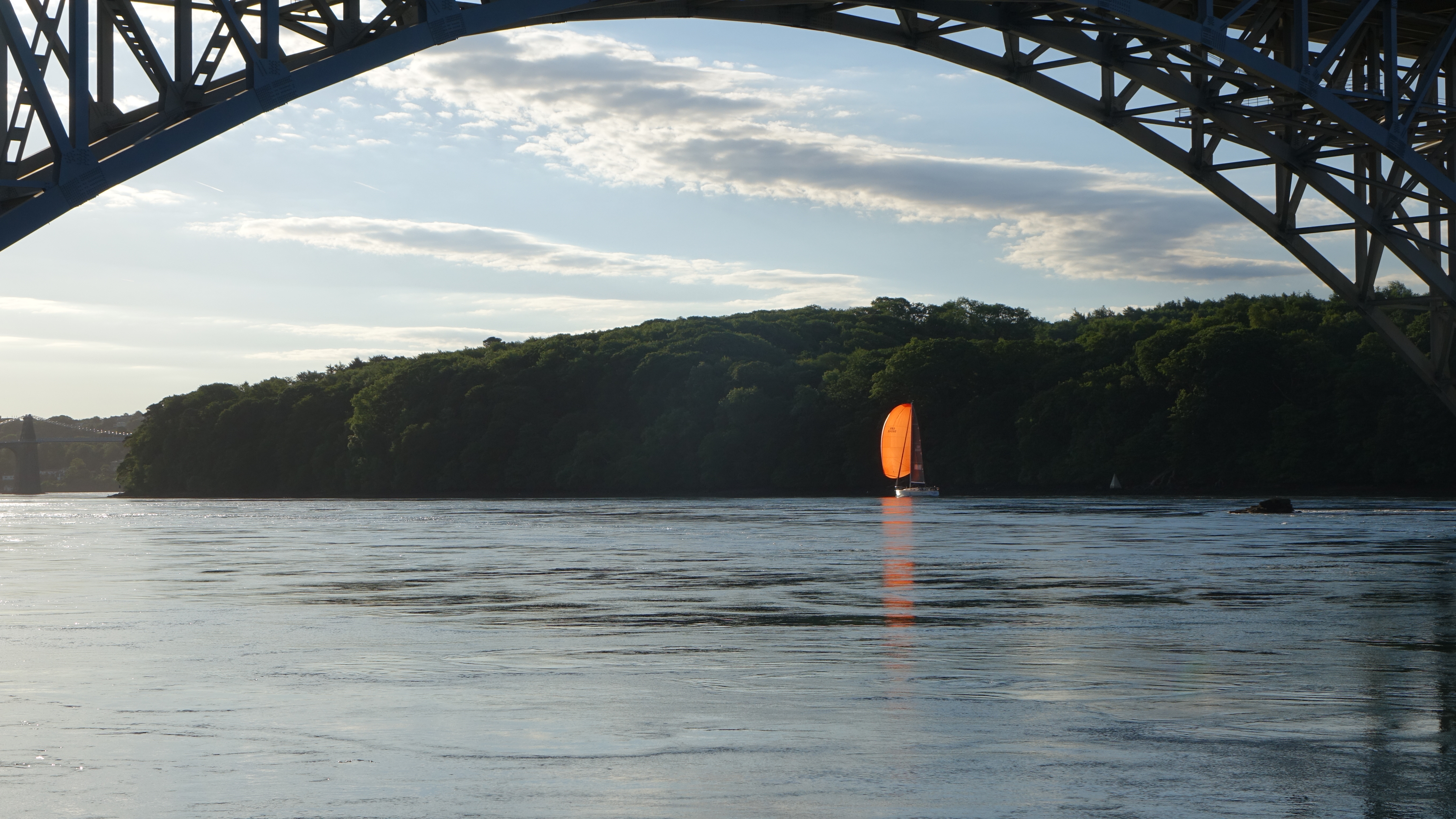 1E30F890-4B8D-404F-9A06-DB73BBBAD4C2