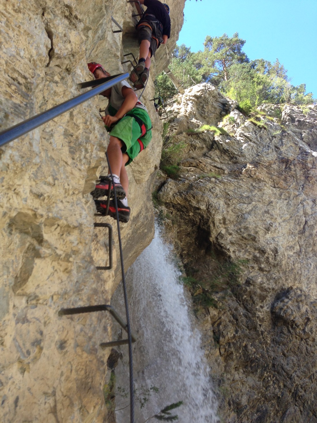 535DA70D-DF35-4747-ABB8-AA3F1684F9CA