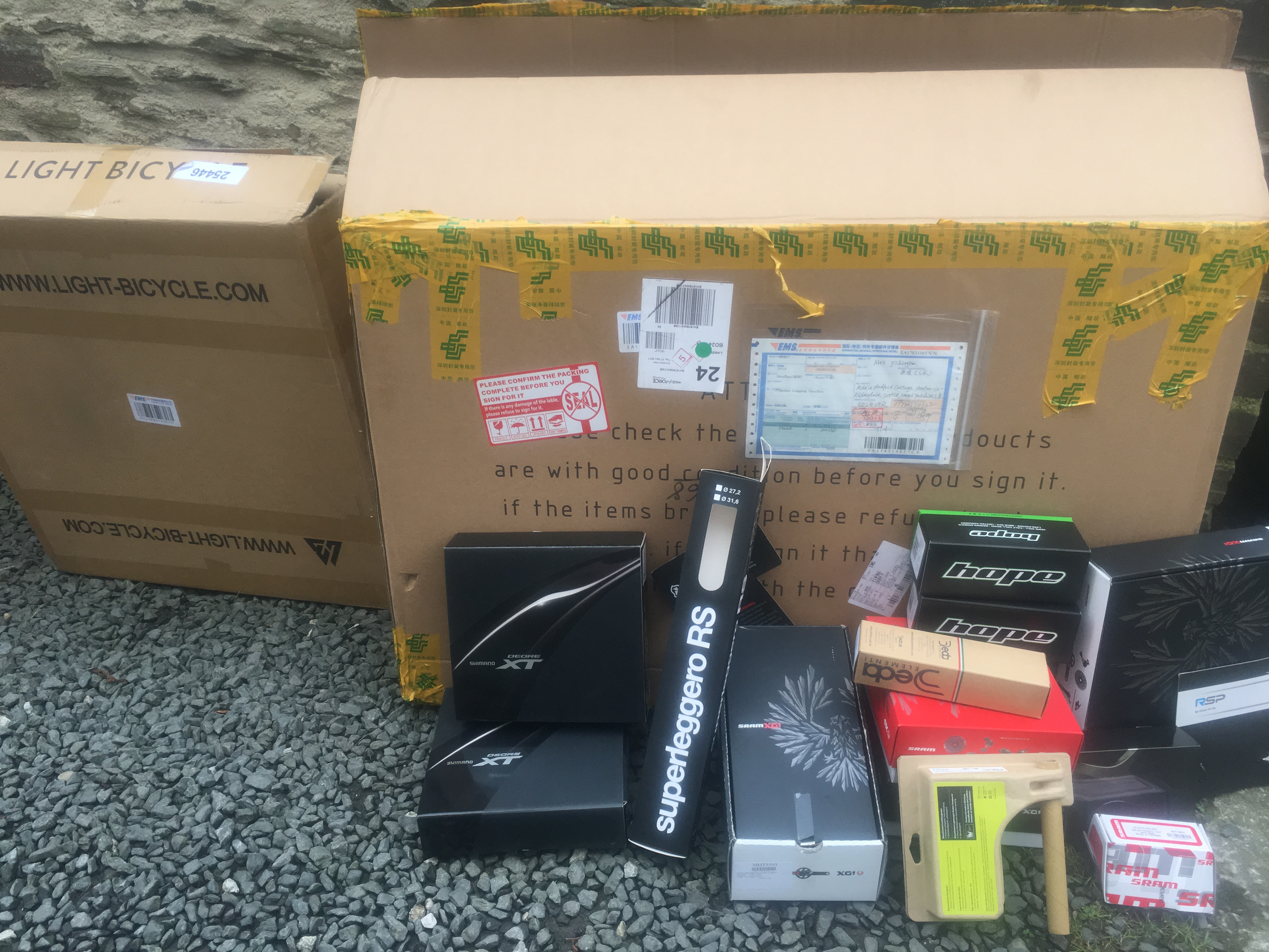 31DCF56E-A675-4D18-A7FB-5FAF11006C06